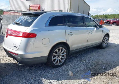 2010 Lincoln Mkt z USA, uszkodzony, nr VIN 2LMHJ5FR1ABJ18562